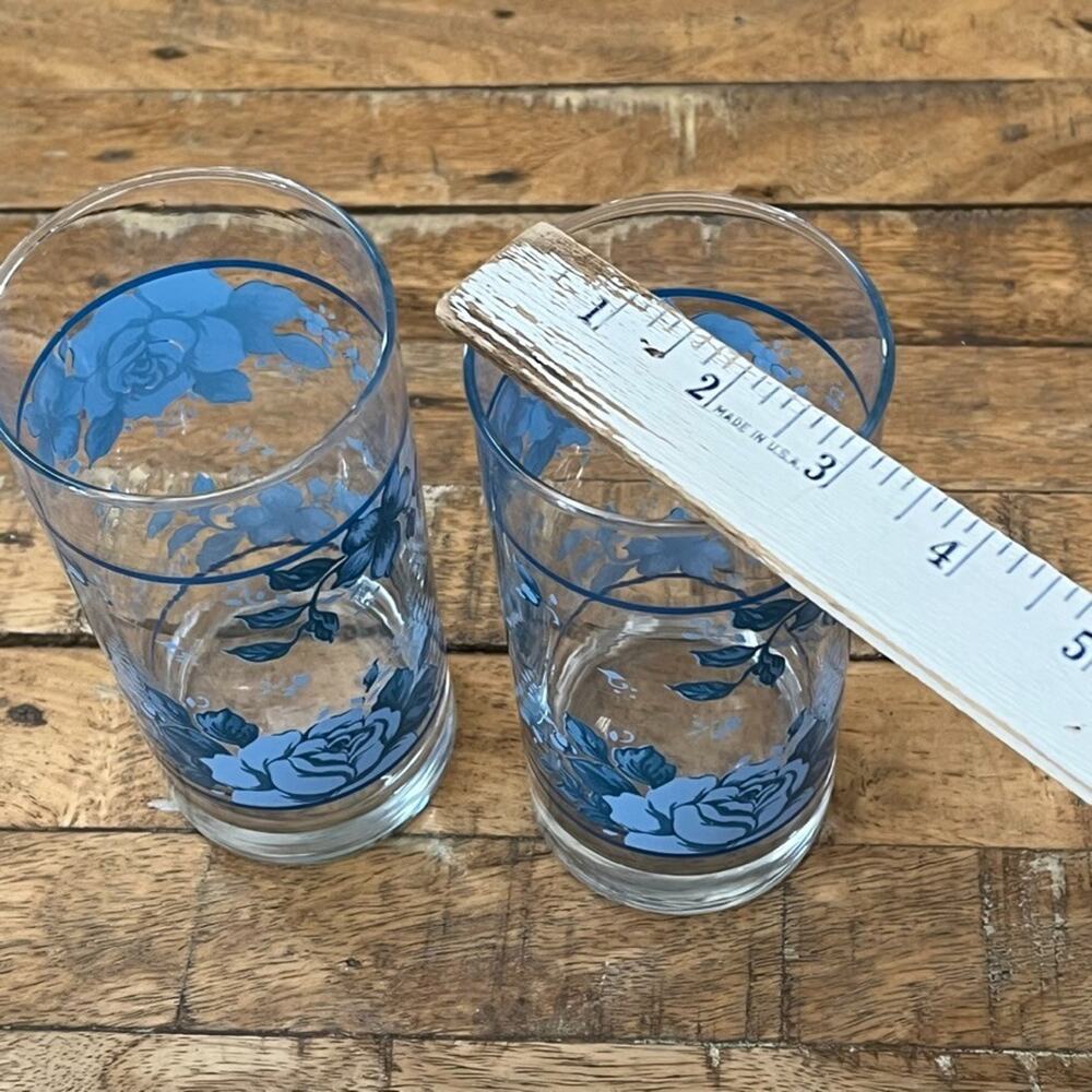 Corelle Blue Velvet 16 oz Glassware Tumblers Set of 2 6" Tall Blue Rose Pattern - Picture 4 of 6